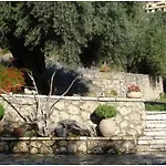 Galanos Aparthotel 4*