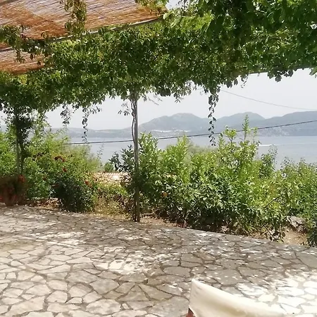 Galanos Aparthotel