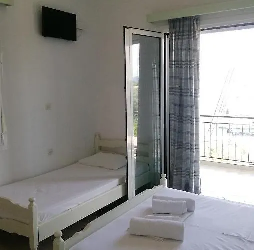 Galanos Aparthotel 4*