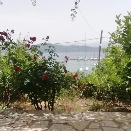 Galanos Aparthotel