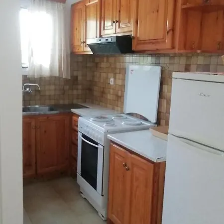 Galanos Aparthotel 2*