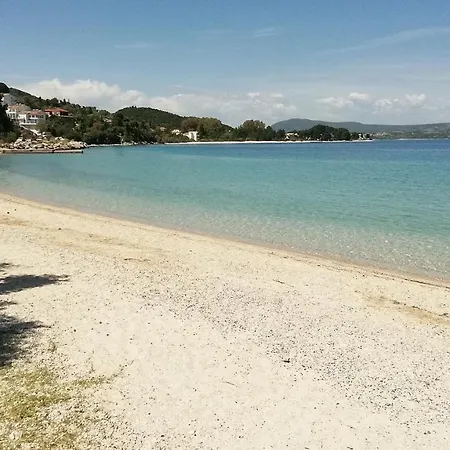 Galanos Nikiana