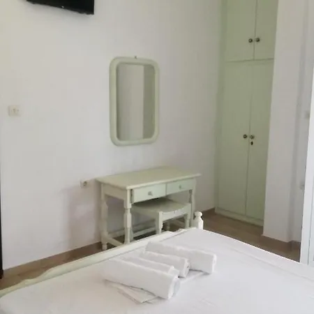 Galanos Aparthotel